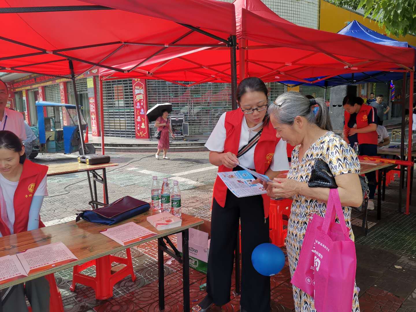 AI视频“霸屏”新春 全民创作彰显产业力量