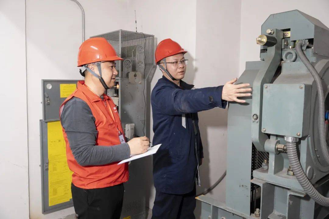 人保车险,人保有温度_2026工程机械租赁产业:行业分化与结构性矛盾凸显