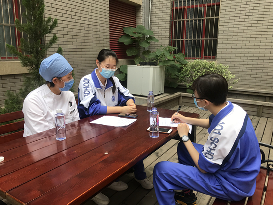 （全国两会）解决“一老一小”难题，这位东乡族“90后”代表的答案在牛羊身上