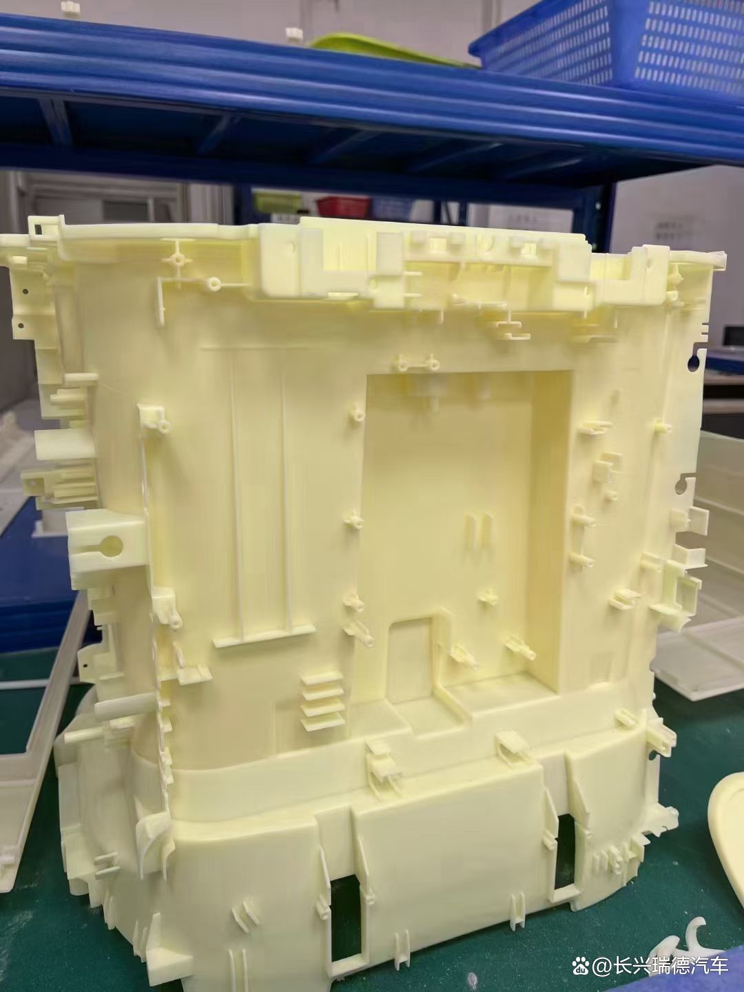 澄天伟业：公司液冷产品已实现小批量产品交付