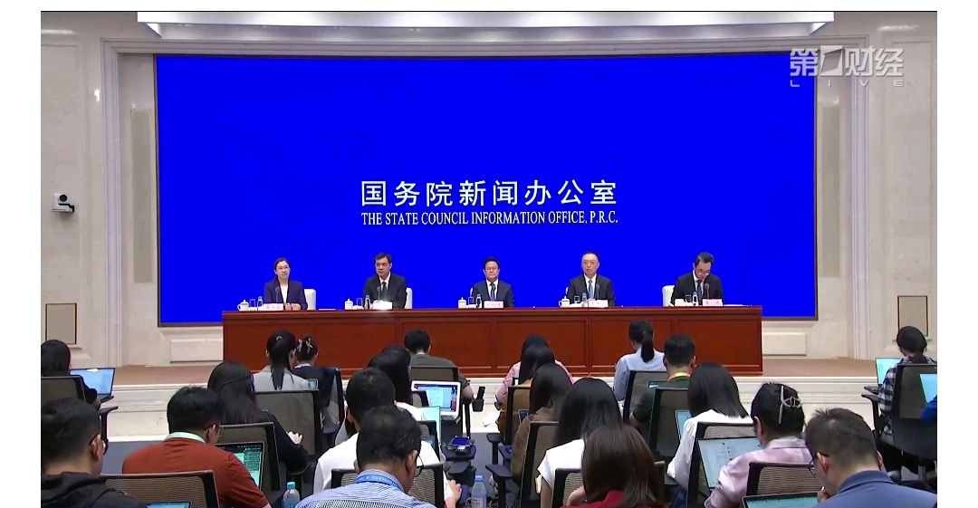 郑栅洁：推动北斗产业规模五年内突破1万亿元