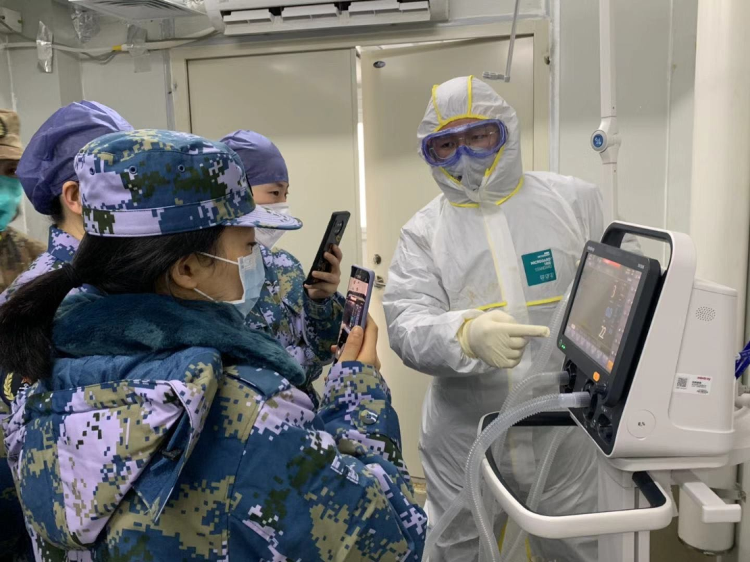 迈瑞医疗大宗交易成交1.60万股 成交额297.47万元