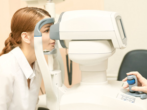 Omdia:受益OLEDoS显示技术 2026年近眼显示市场将首次突破10亿美元