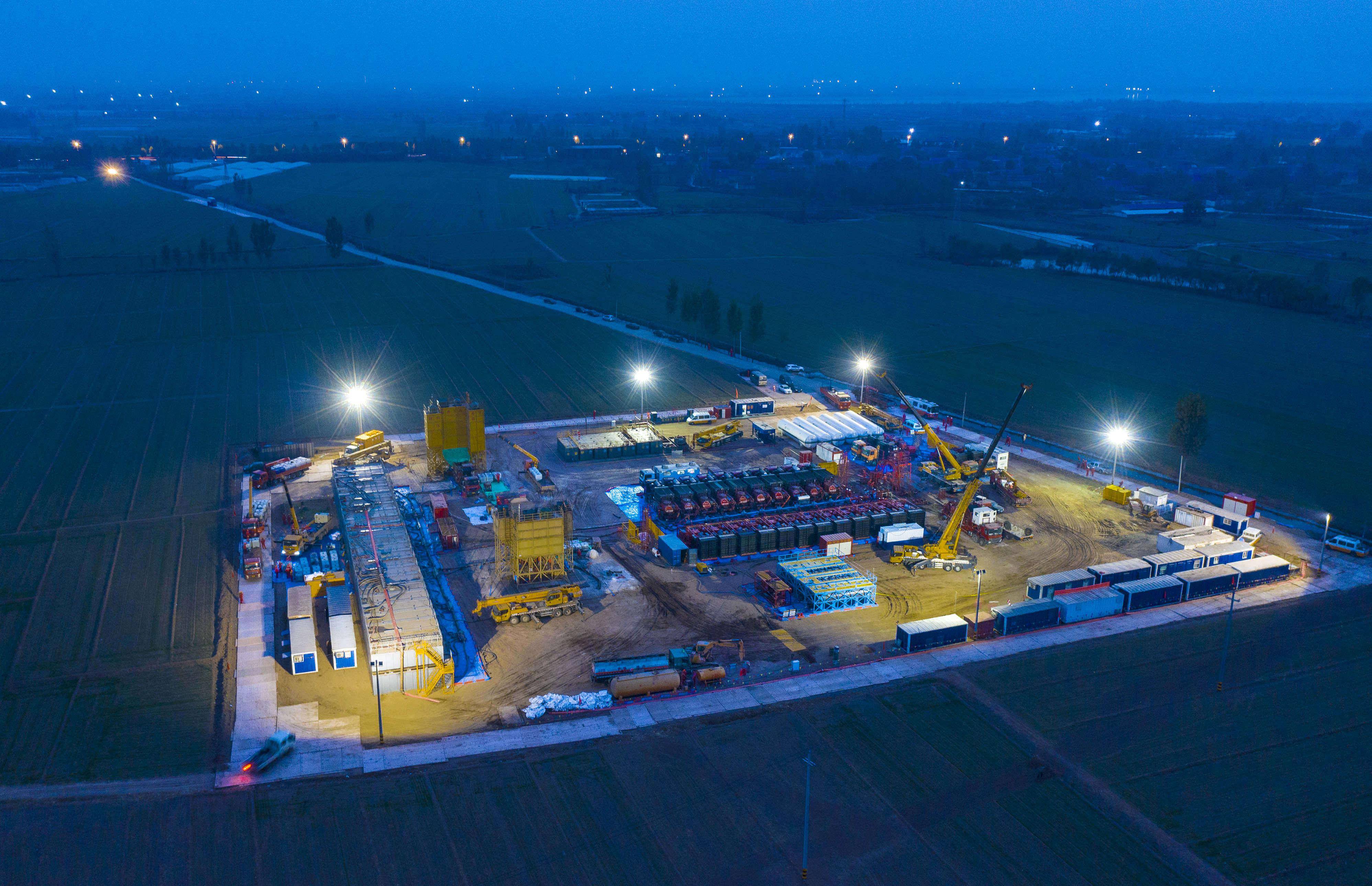 中国石化获得发明专利授权:“页岩油微尺度孔隙非线性流动特征的表征方法”