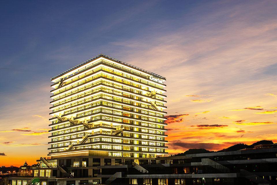 歌尔股份:公司目前暂未涉及人形机器人相关业务