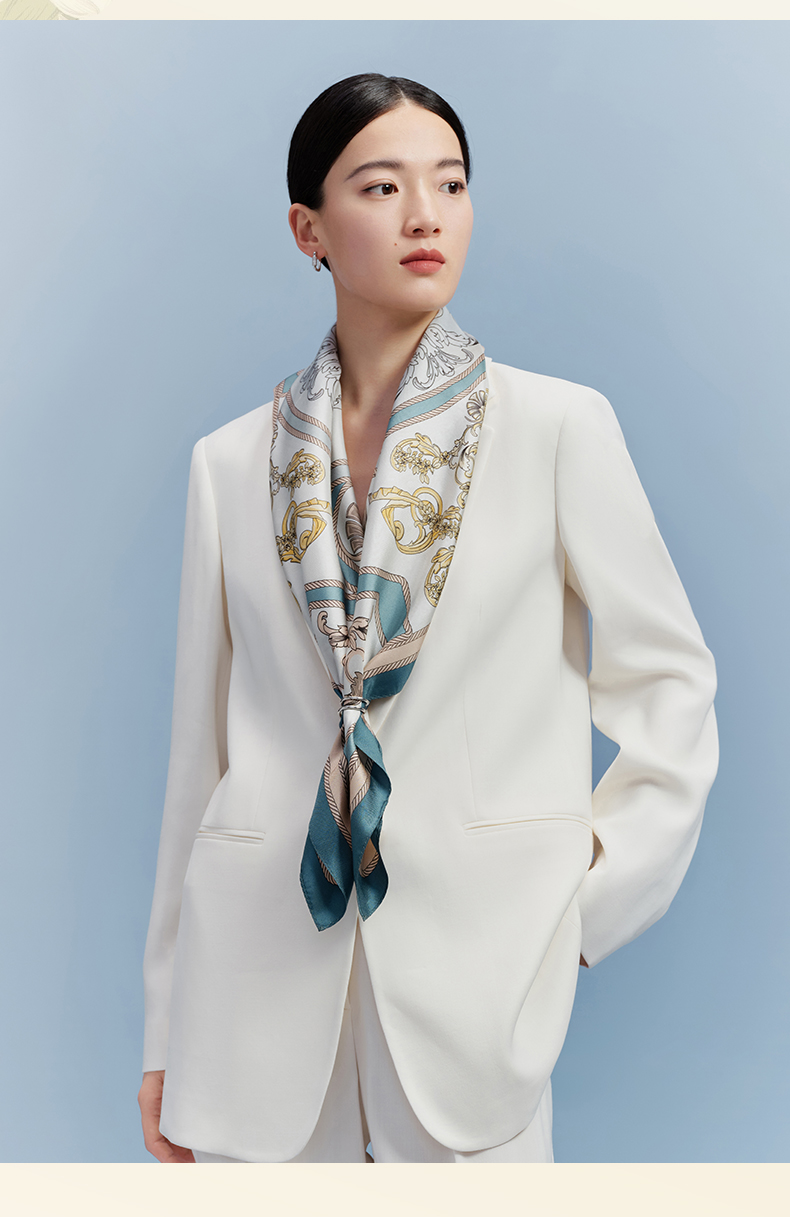 万事利获得外观设计专利授权：“丝巾（骑迹-中方巾）”