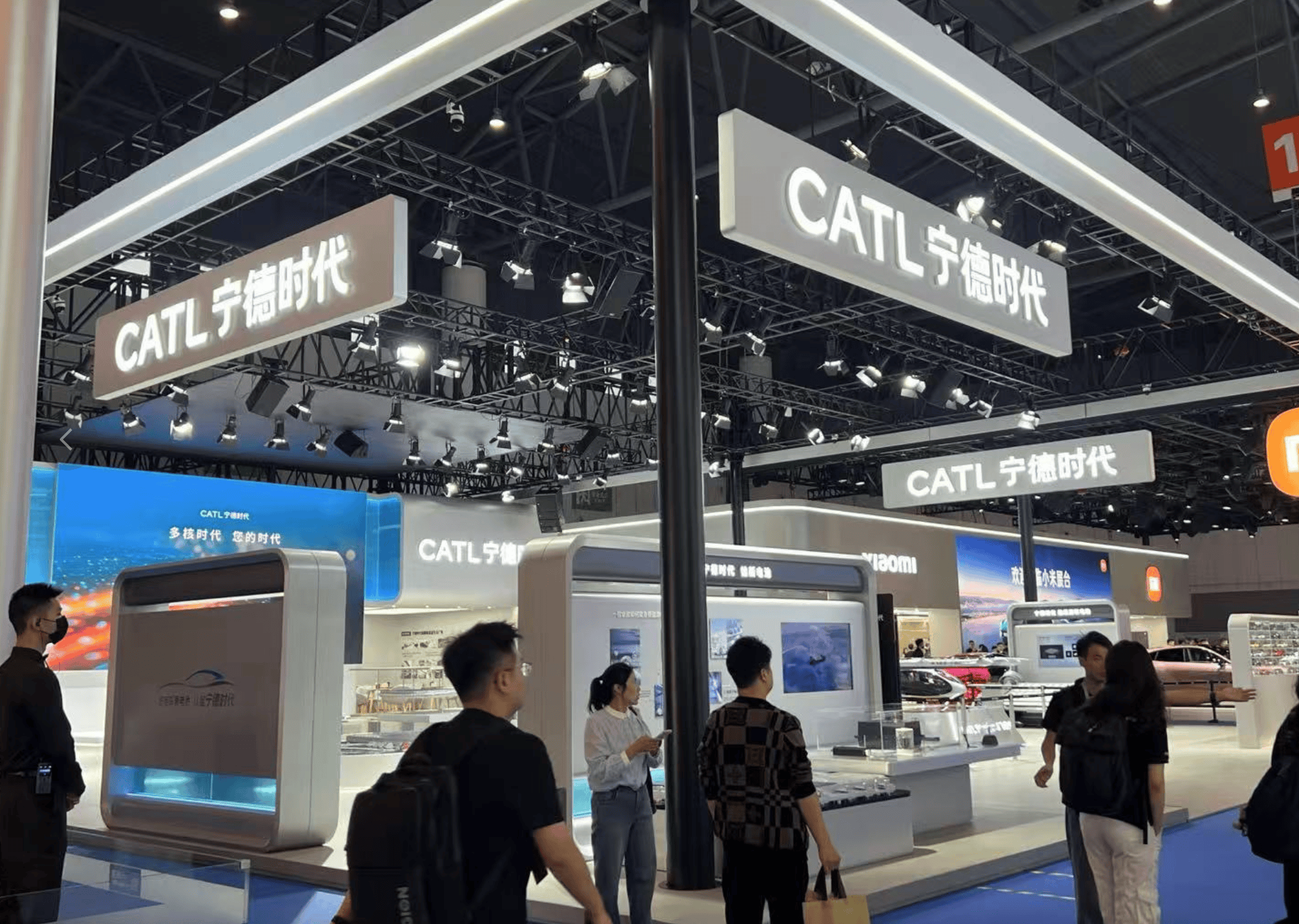 宁德时代获得实用新型专利授权：“电池化成设备”