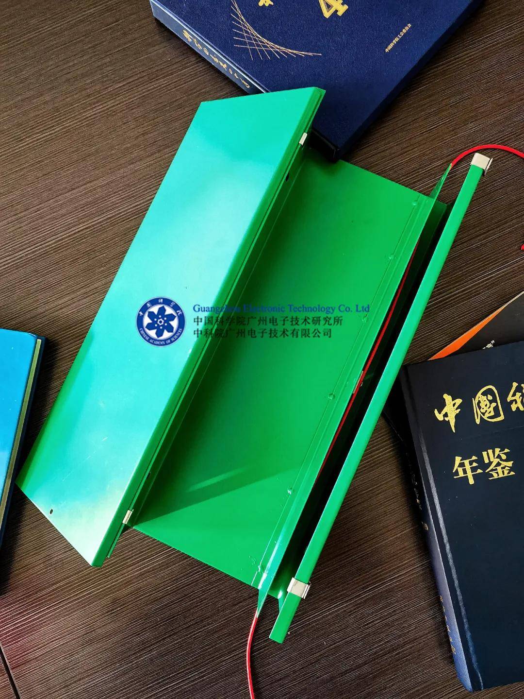 纬达光电获得实用新型专利授权：“一种超扭曲向列型液晶显示器”
