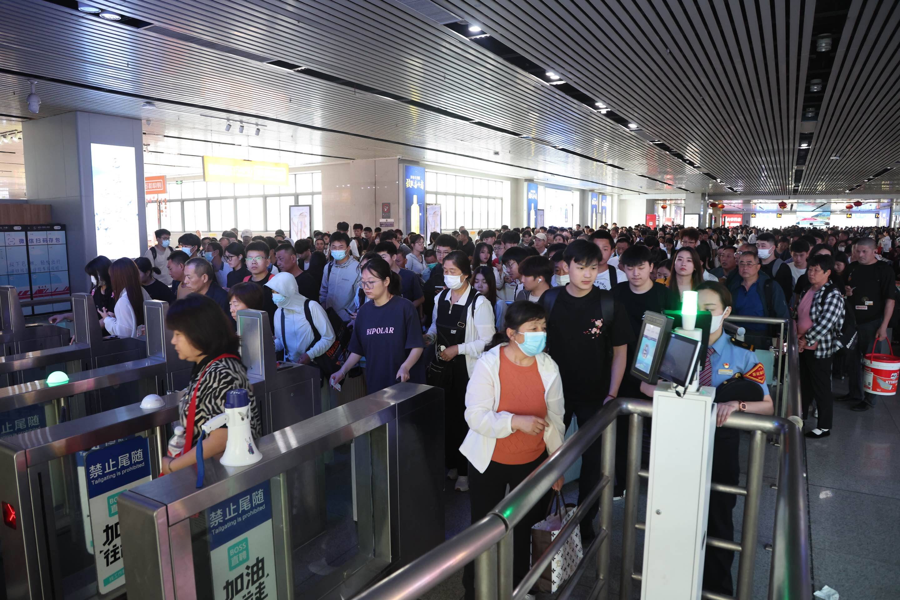 “五一”假期浙江水上客运迎高峰 预计客流158万人次