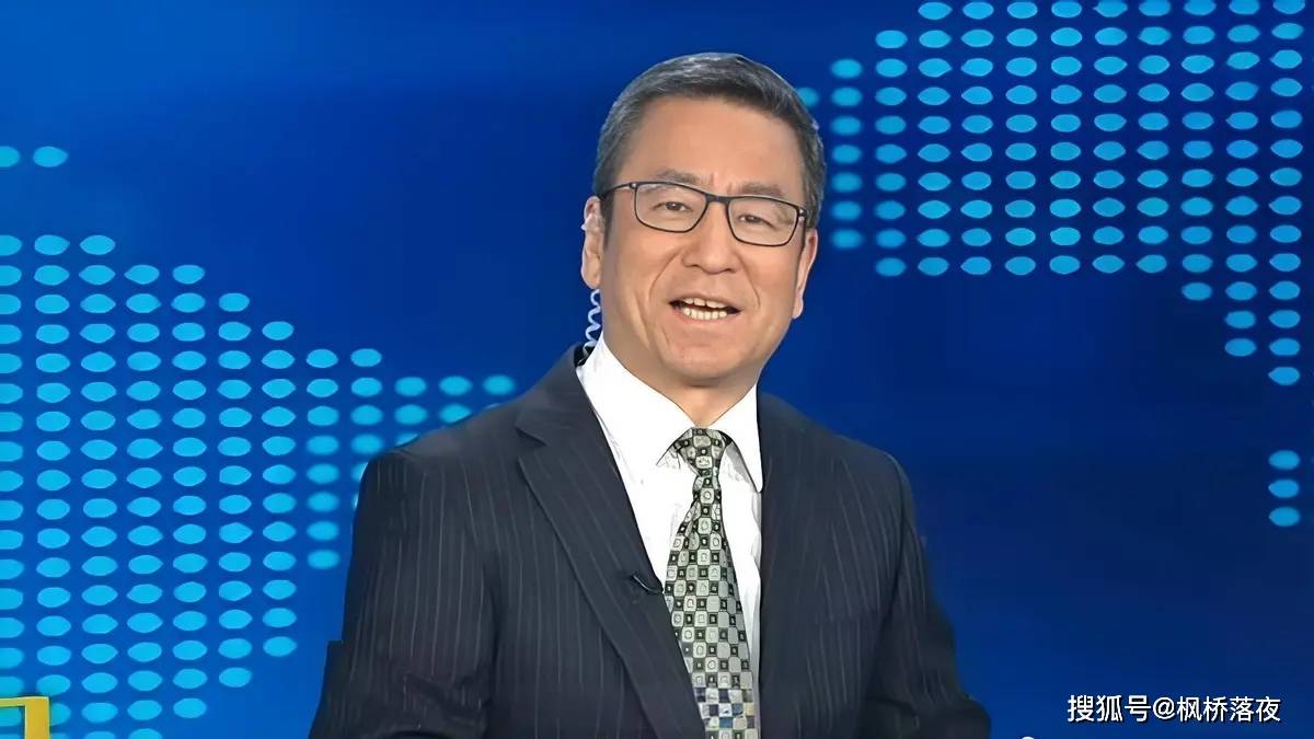 团播市场有望冲至400亿元!优质主播月入可达8万元,但训练严苛,入职3个月多数减重15斤,AI能否降本?从业者:虚拟主播更贵